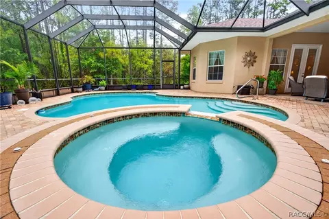 Exterior - 4052 N Mayan Dr, Hernando, FL 34442 photo 4 of 20