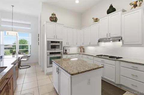 Kitchen - 1640 N Jimmie Foxx Path, Hernando, FL 34442 photo 2 of 4
