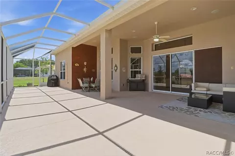 Exterior - 1640 N Jimmie Foxx Path, Hernando, FL 34442 photo 4 of 11