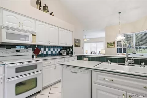 Kitchen - 760 Epsom Ct, Hernando, FL 34442 photo 3 of 5