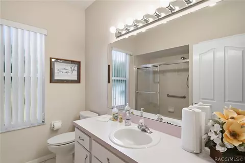Bath - 760 Epsom Ct, Hernando, FL 34442 photo 4 of 4