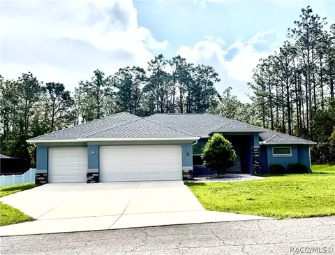 13 Whitewood Ct, Homosassa, FL 34446
