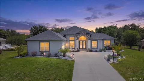 1555 E Seattle Slew Cir, Inverness, FL 34453