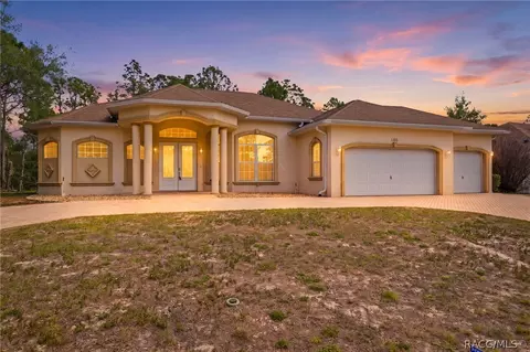 130 Linder Dr, Homosassa, FL 34446