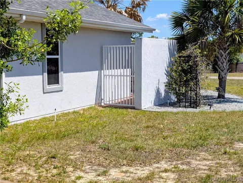 Exterior - 1235 E Hartford St, Hernando, FL 34442 photo 11 of 15