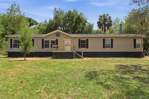 10382 W Killarney St, Crystal River, FL 34428