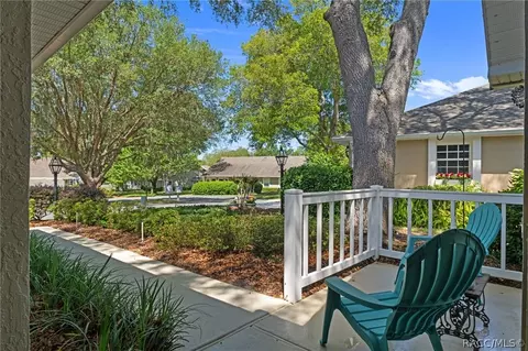 1581 N Endicott Pt, Crystal River, FL 34429