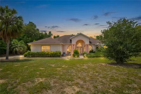 672 N Man O War Dr, Inverness, FL 34453