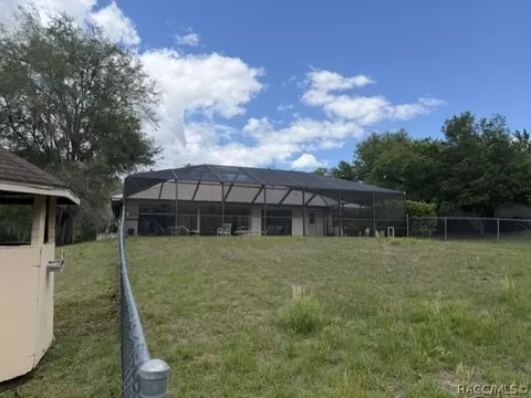 Exterior - 3046 E Squirrel Ct, Inverness, FL 34452 photo 4 of 9