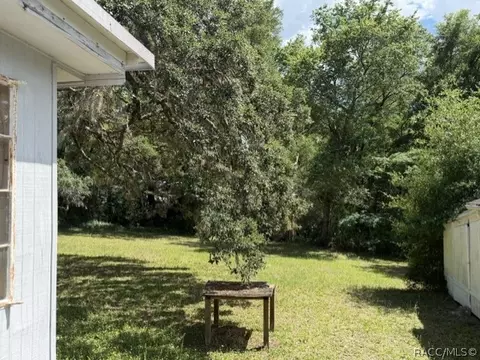 Exterior - 3046 E Squirrel Ct, Inverness, FL 34452 photo 9 of 9
