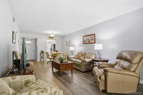 Living - 175 E Hartford St #4A, Hernando, FL 34442 photo 3 of 4