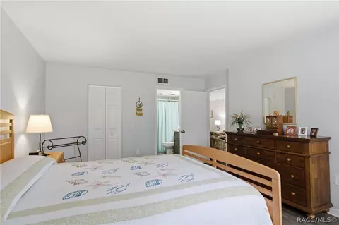 Bedroom - 175 E Hartford St #4A, Hernando, FL 34442 photo 2 of 5