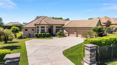 584 W Johnny Pesky Ct, Hernando, FL 34442
