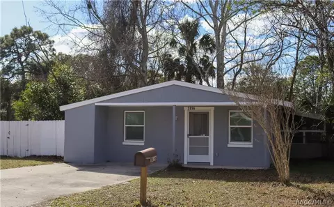 3856 S Sandpiper Ter, Homosassa, FL 34448