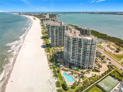 1540 Gulf Blvd #304, Clearwater, FL 33767