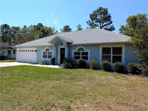 8312 N Pickinz Way, Citrus Springs, FL 34433