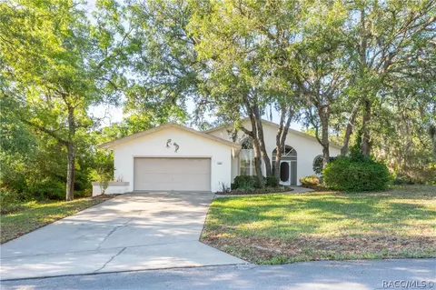 18 Dahlia Ct S, Homosassa, FL 34446