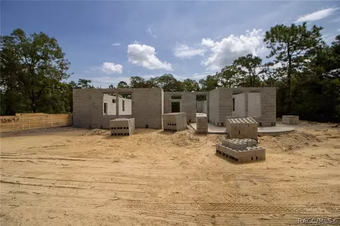 2257 N Stampede Dr, Beverly Hills, FL 34465
