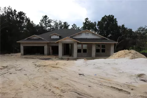 2324 W Aleuts Dr, Beverly Hills, FL 34465