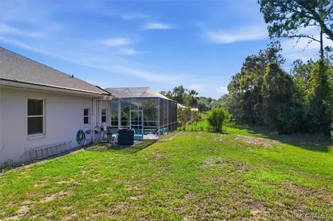 Exterior - 374 N Turkey Pine Loop, Lecanto, FL 34461 photo 6 of 8