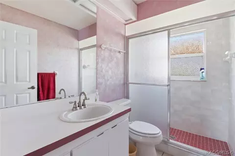 Bath - 374 N Turkey Pine Loop, Lecanto, FL 34461 photo 6 of 8