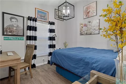 Bedroom - 1761 E Cleveland St, Hernando, FL 34442 photo 6 of 6