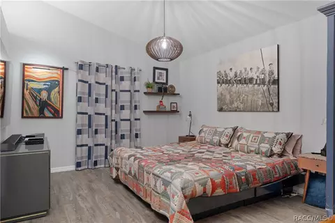 Bedroom - 1761 E Cleveland St, Hernando, FL 34442 photo 1 of 6