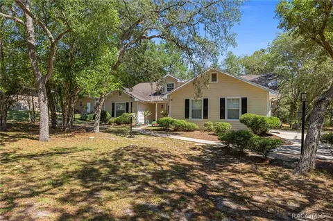 1761 E Cleveland St, Hernando, FL 34442