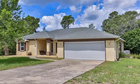 5 Geranium Dr, Homosassa, FL 34446