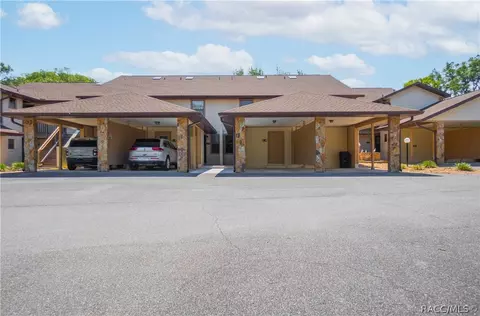 270 E Glassboro Ct #2B, Hernando, FL 34442