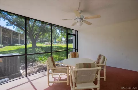 Exterior - 270 E Glassboro Ct #2B, Hernando, FL 34442 photo 9 of 16