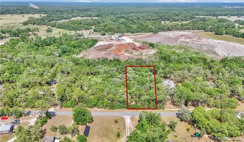 5823 Highland Park Dr, Hernando, FL 34442