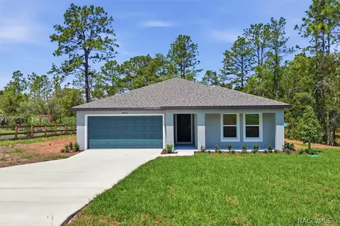 9822 N Angela Dr, Dunnellon, FL 34433
