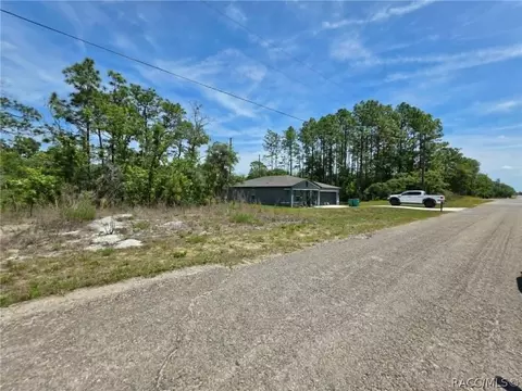 3553 W Wilhelm St, Citrus Springs, FL 34433