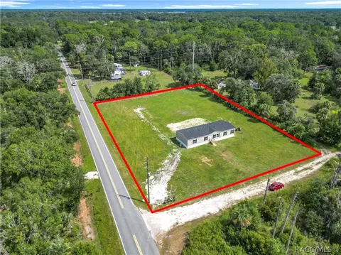 8969 W Candleglow St, Crystal River, FL 34428