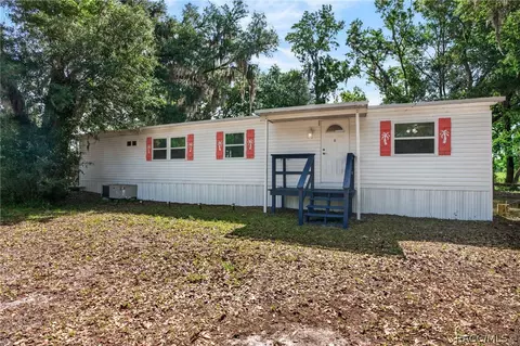 8164 E Turner Camp Rd, Inverness, FL 34453