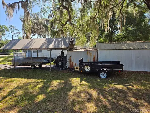 Exterior - 4460 Harvard Dr, Hernando, FL 34442 photo 4 of 12