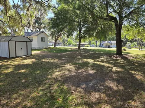 Exterior - 4460 Harvard Dr, Hernando, FL 34442 photo 5 of 12
