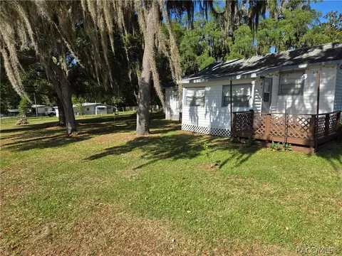 Exterior - 4460 Harvard Dr, Hernando, FL 34442 photo 10 of 12