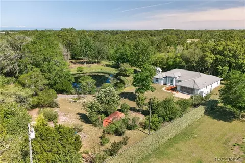 7947 W Venable St, Crystal River, FL 34429