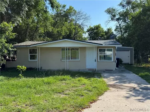 25 W Lemon St, Beverly Hills, FL 34465