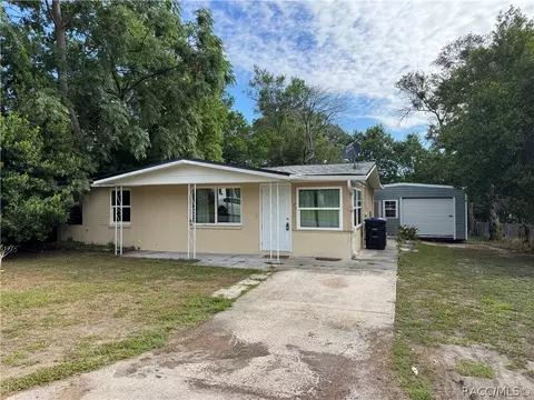 25 W Lemon St, Beverly Hills, FL 34465