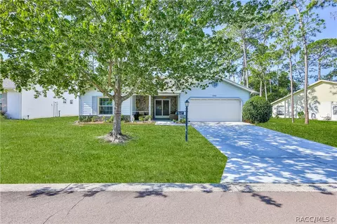 7088 Crown Oaks Dr, Spring Hill, FL 34606