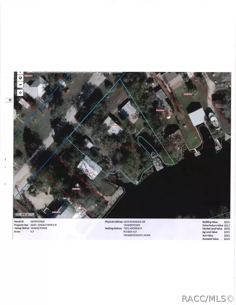 6601 Riverside Dr, Yankeetown, FL 34498