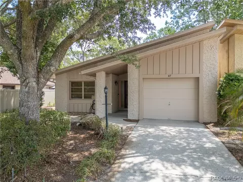 87 Golfview Dr, Homosassa, FL 34446