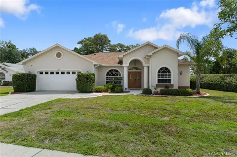 3200 St Ives Blvd, Spring Hill, FL 34609