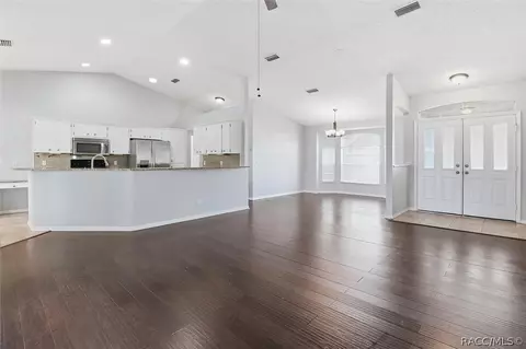 Living - 1131 S Softwind Loop, Lecanto, FL 34461 photo 6 of 7