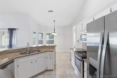 Kitchen - 1131 S Softwind Loop, Lecanto, FL 34461 photo 1 of 5