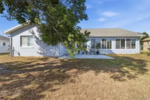 Exterior - 1131 S Softwind Loop, Lecanto, FL 34461 photo 4 of 7