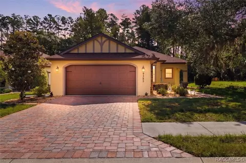9385 S Deer Park Dr, Homosassa, FL 34446